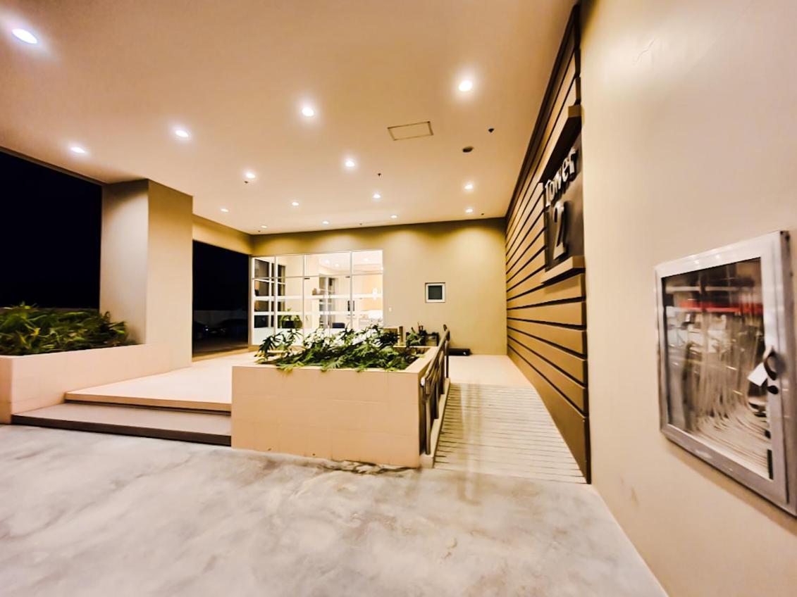 Zen Living Condo At Avida Atria Tower 2 Iloilo City Eksteriør billede